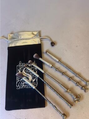 Storybook Cosmetics Silver Wizard Wand Brush Set with Black Pouch